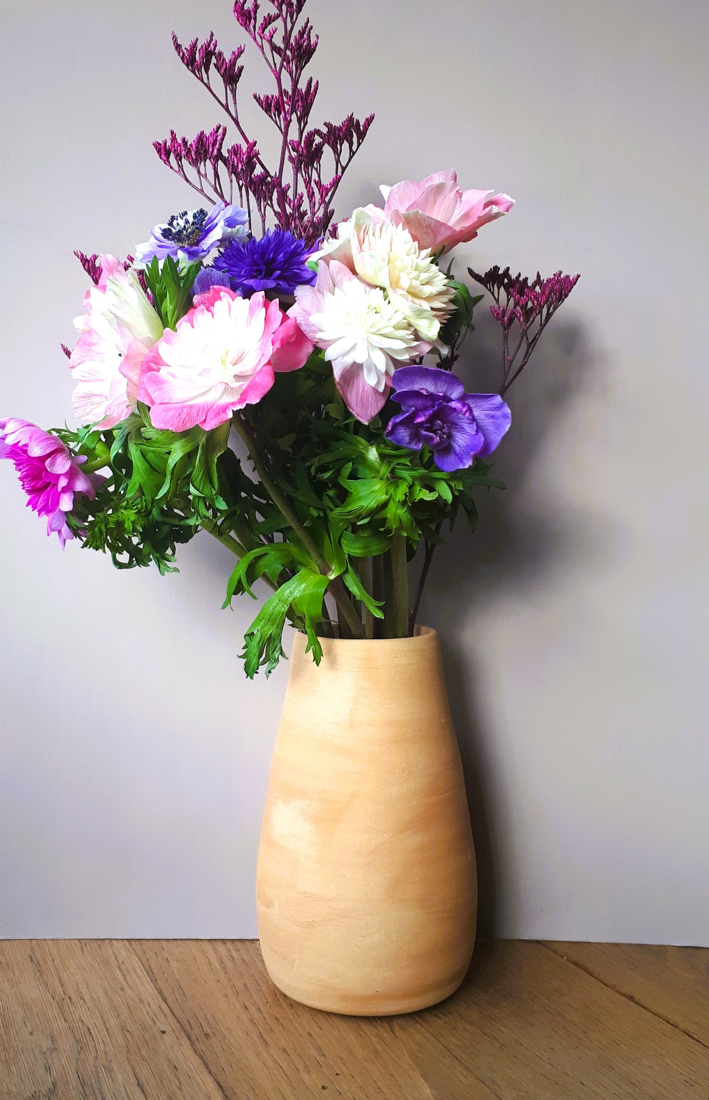 Vase en grès roux