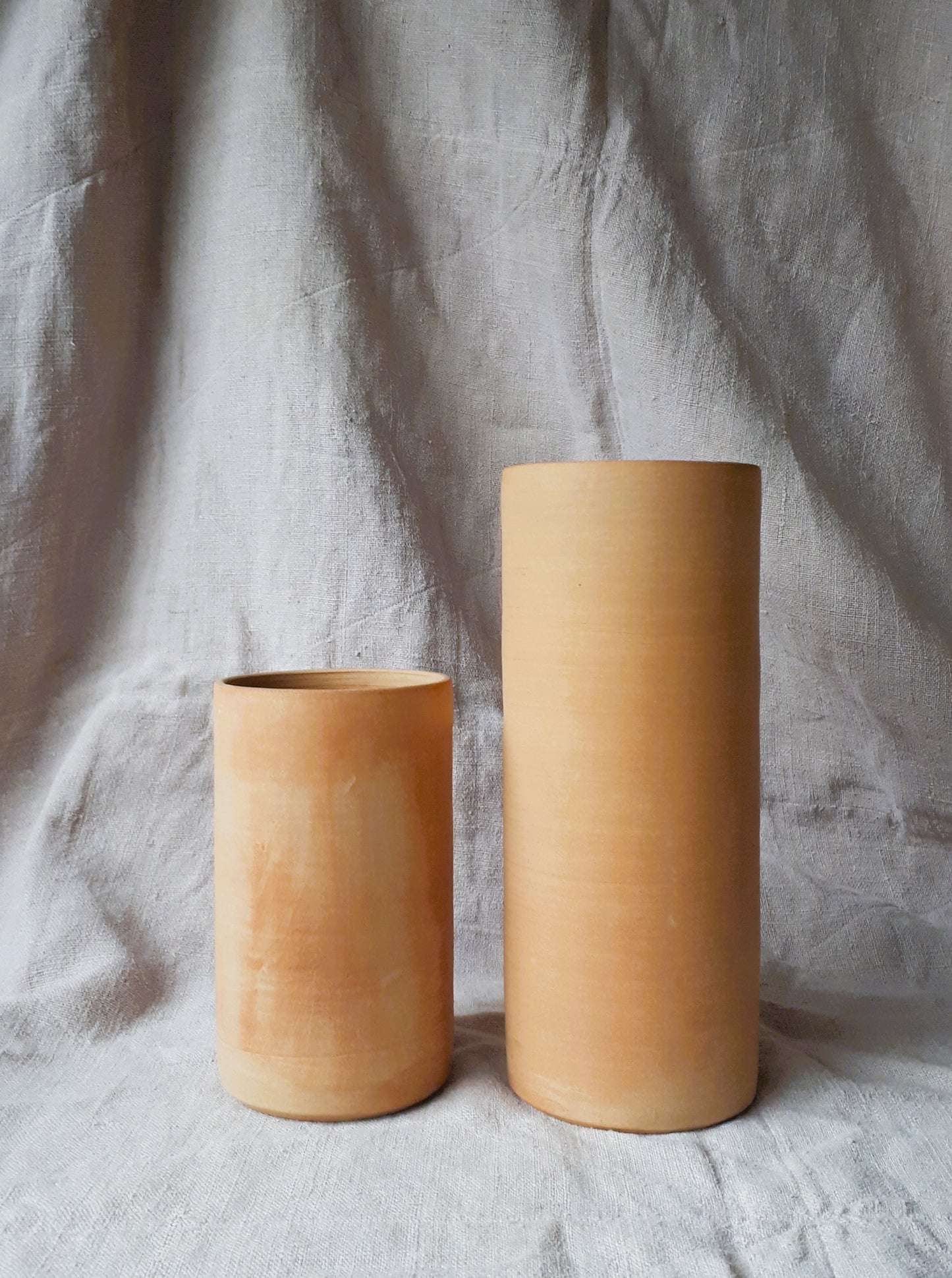 Vase en grès roux
