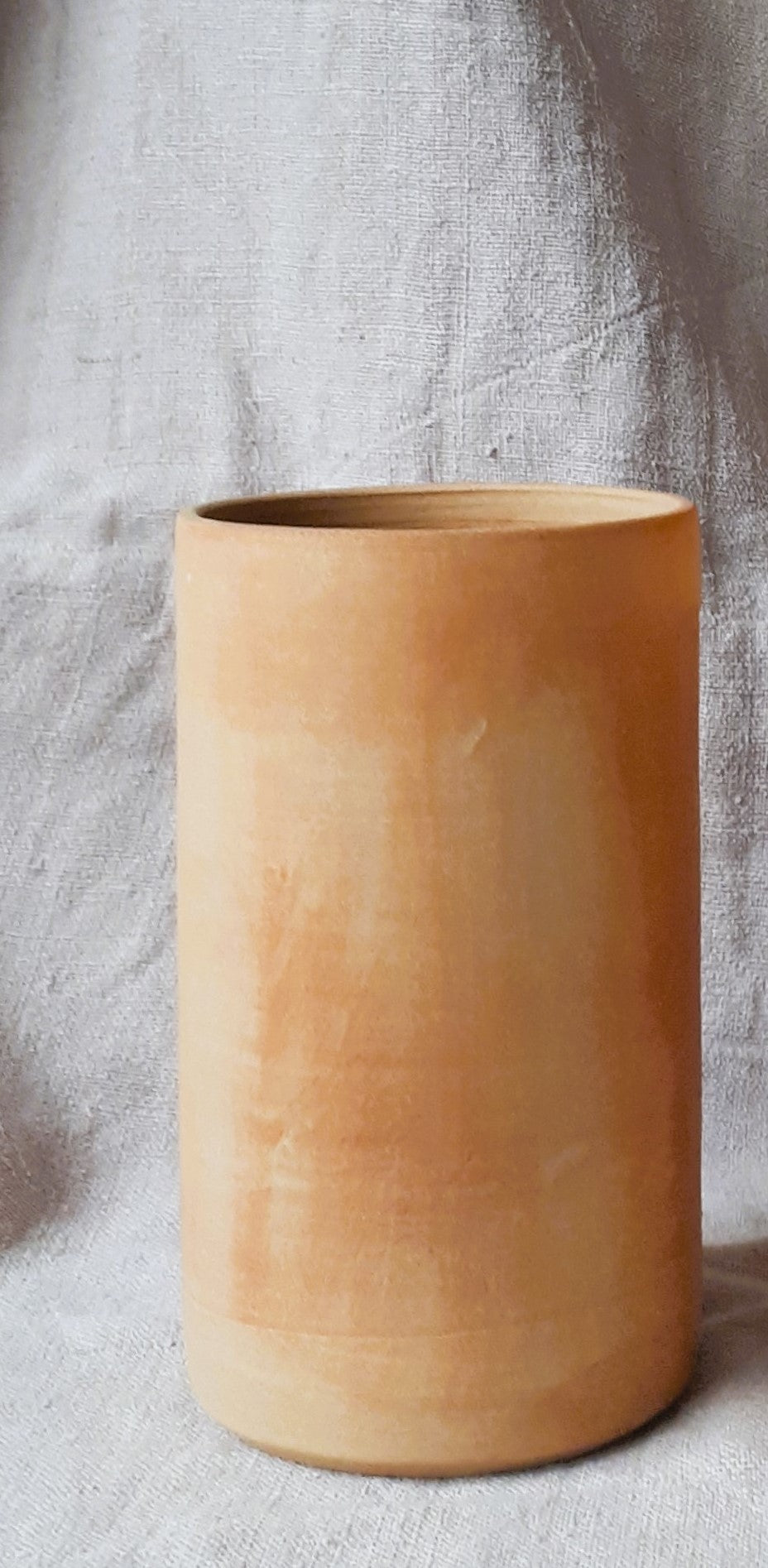 Vase en grès roux