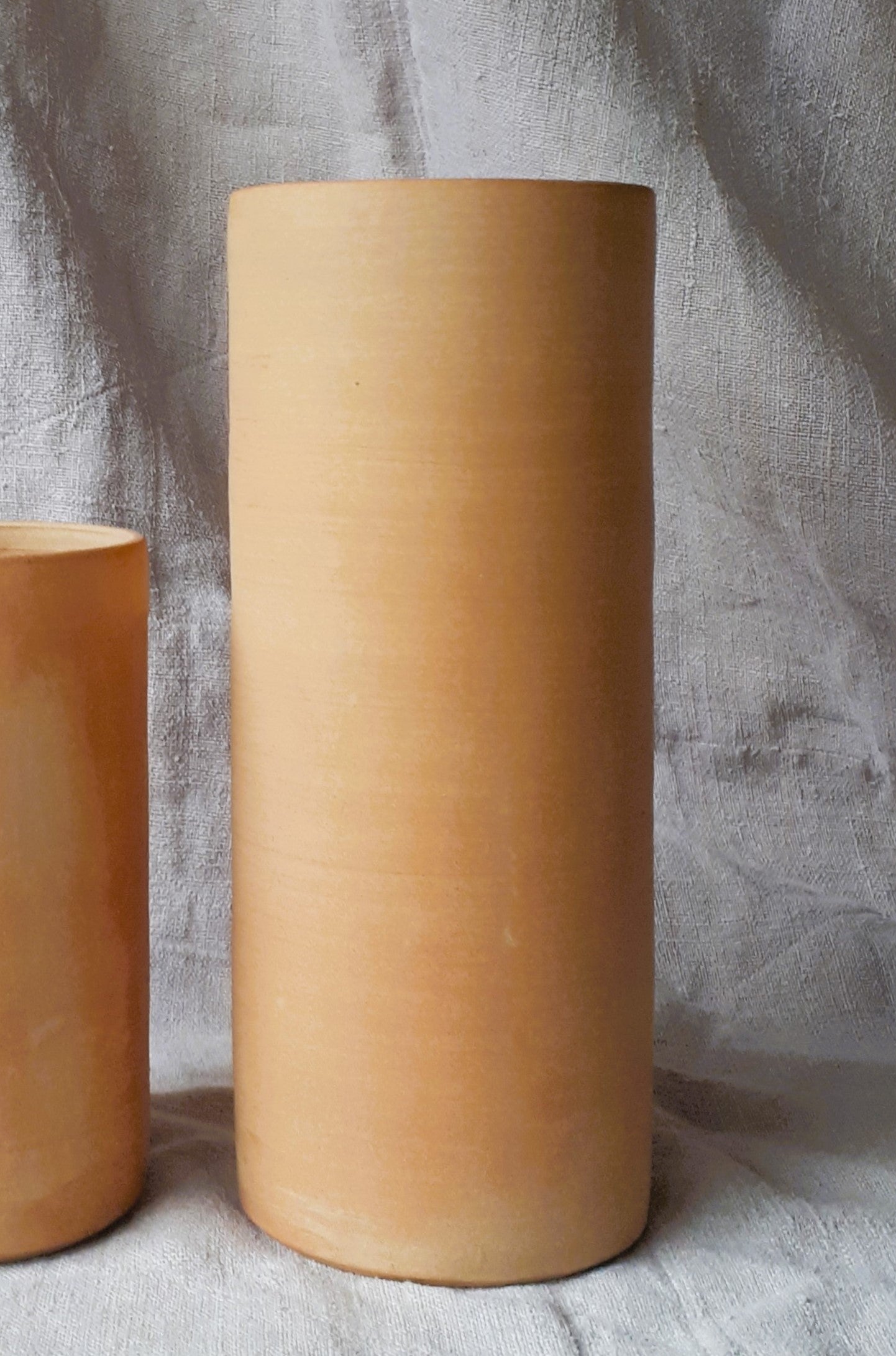 Vase en grès roux