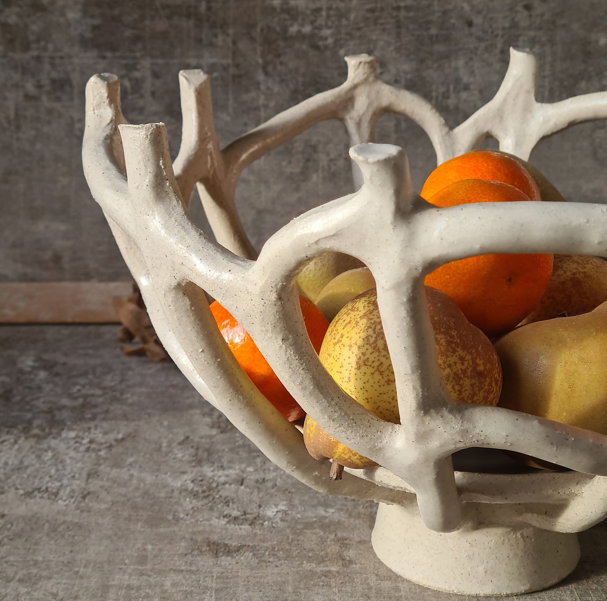 coupe à fruits design branchages en céramique