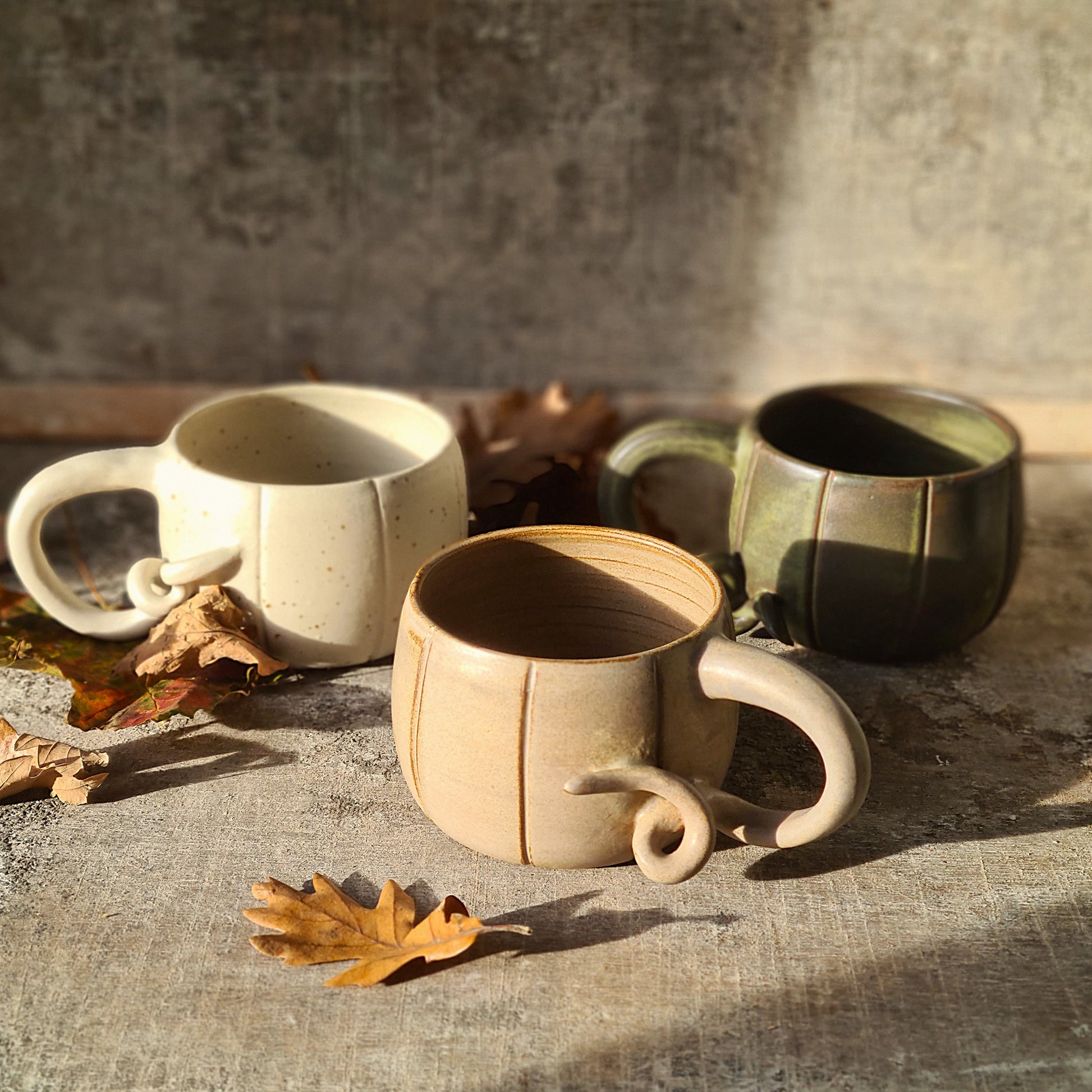 mug citrouille en grès émaillé, céramique artisanale, ambiance automnale