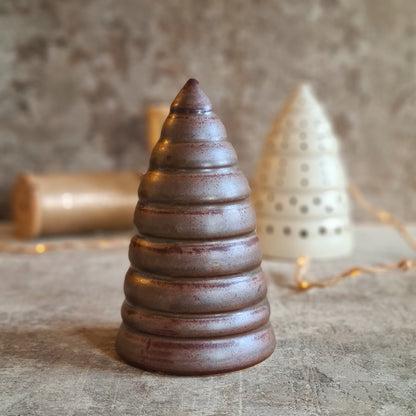 Sapins décoratifs en grès – plusieurs tailles et coloris