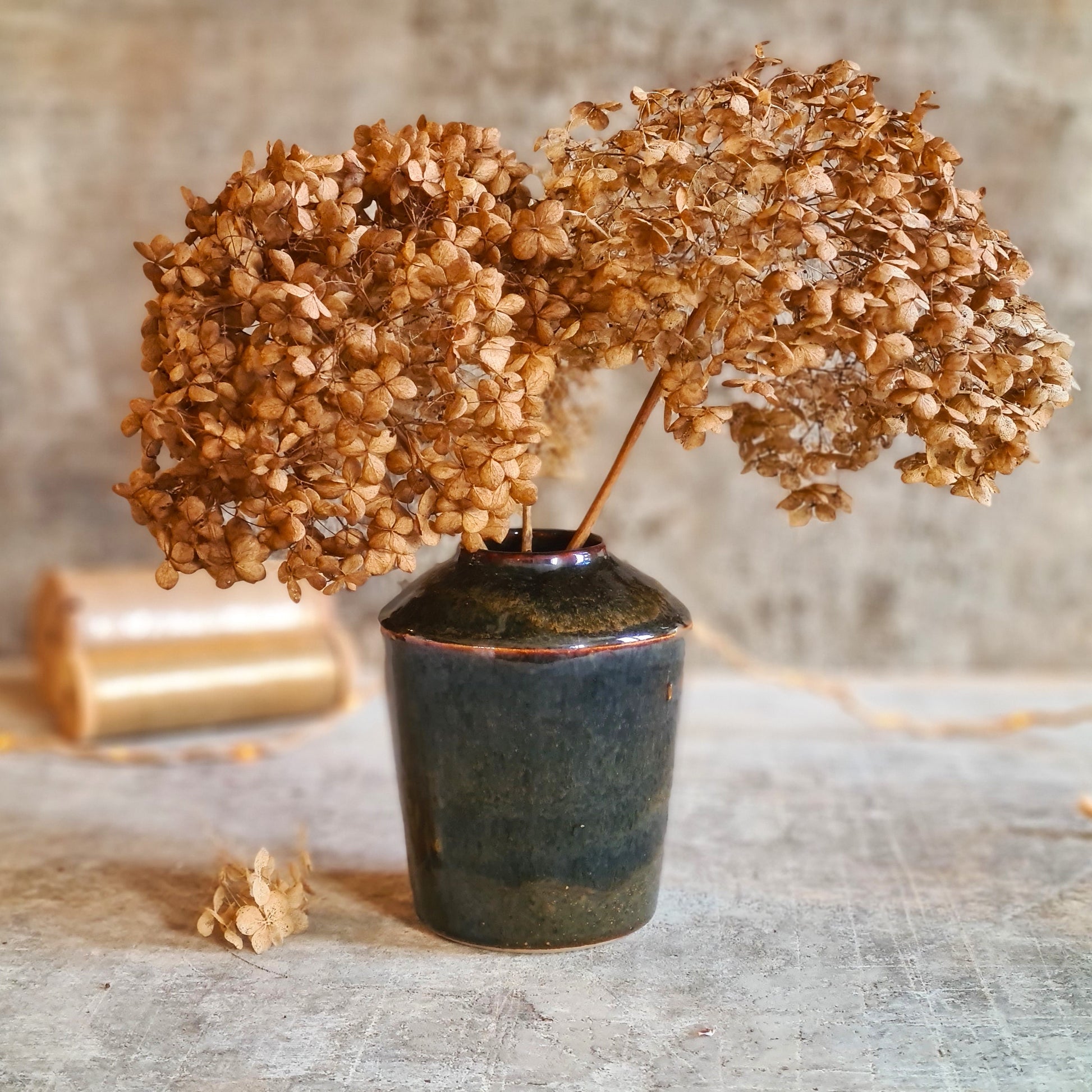 vase décoratif en grès fait main